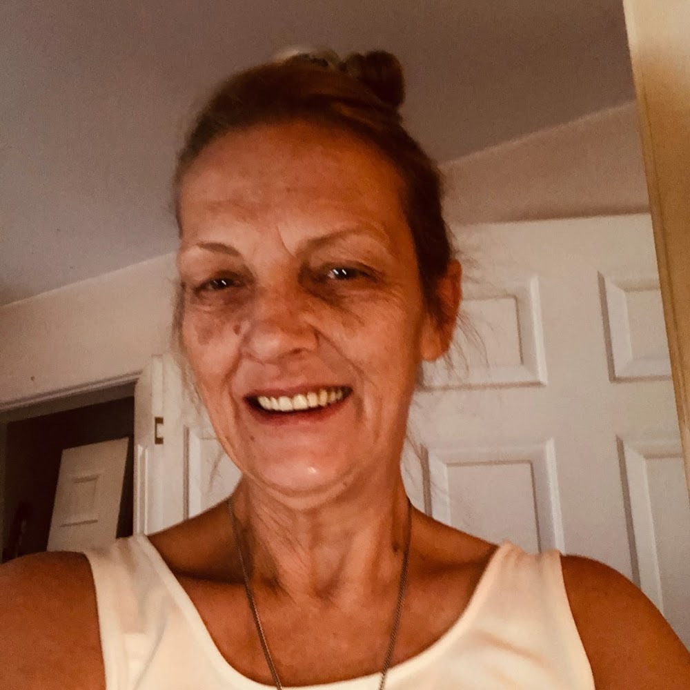 Meet your Posher, Shelly